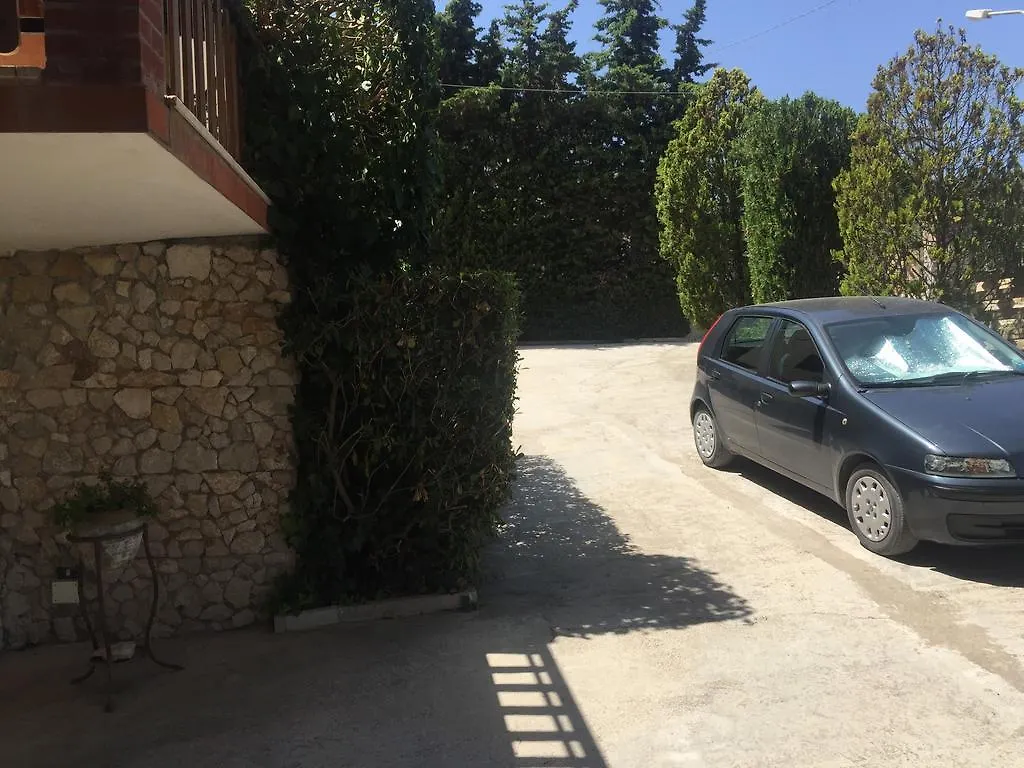 Casa Caronia Villa Valderice 0*,